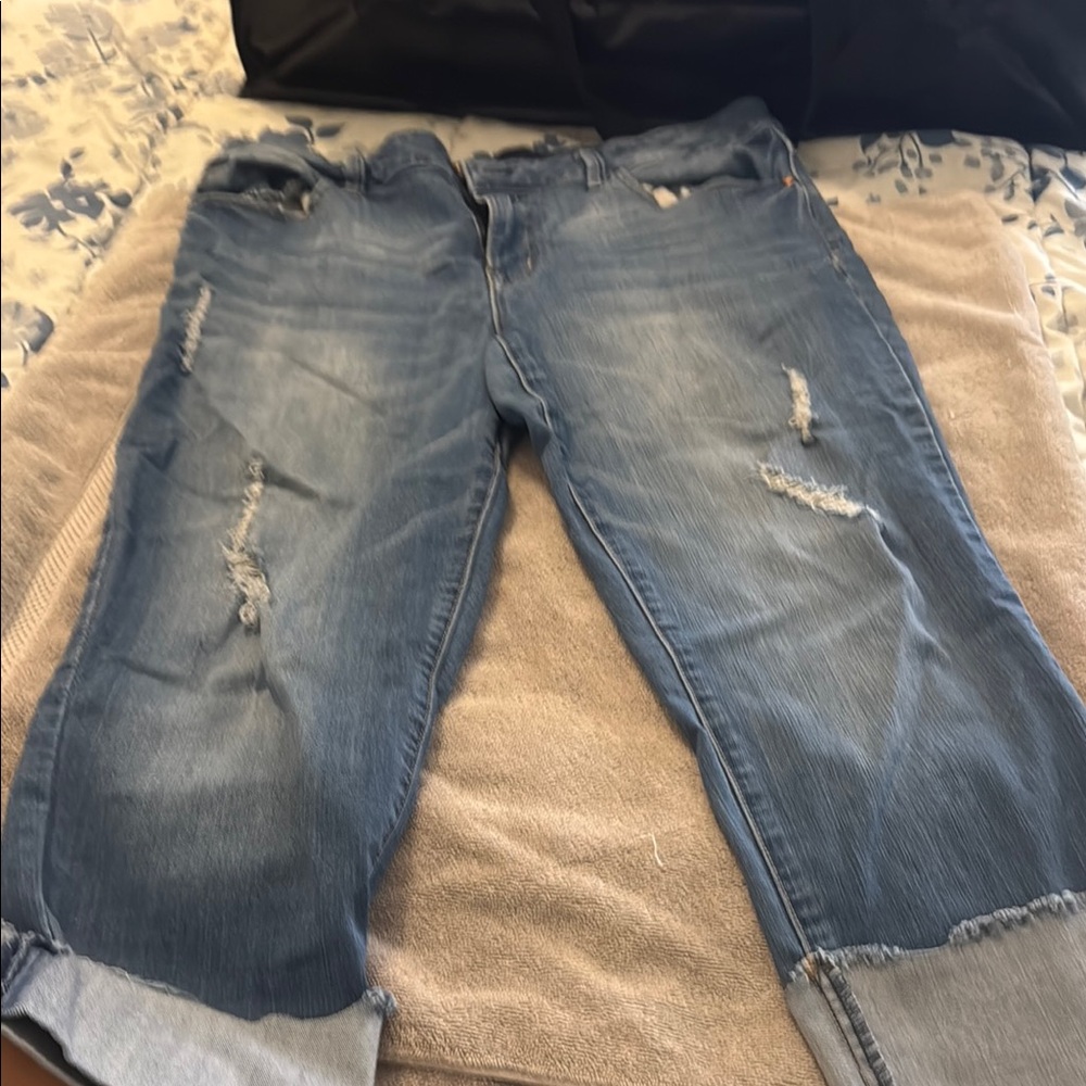 1822 Denim Blue Boyfriend Jeans Distressed Casual
